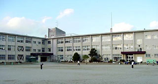 松江小学校
